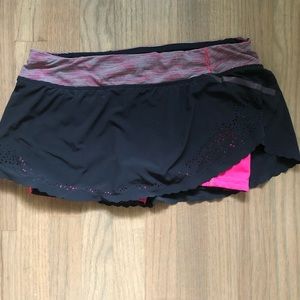 lululemon athletica laser cut skirt